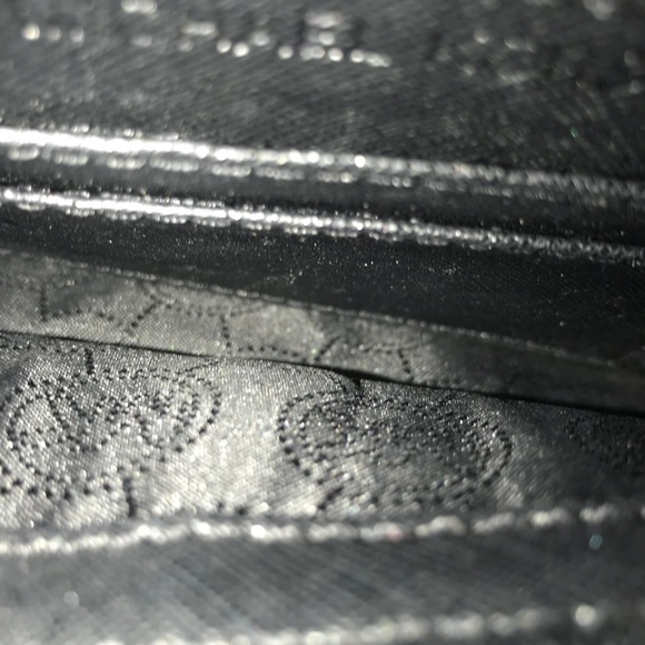 VGUC Michael Kors Crossbody - Picture 6 of 6